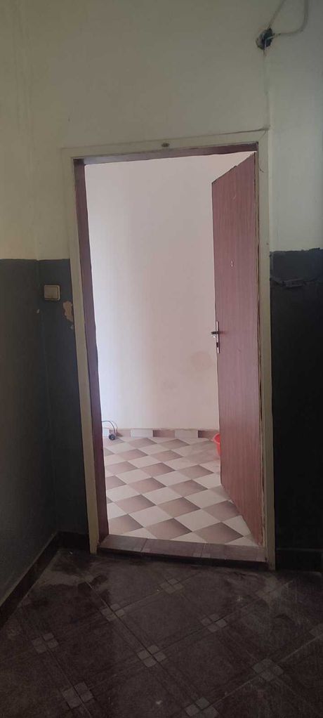 Продава се Четиристаен апартамент в Асеновград - 97 кв.м за 762 €/кв.м - Снимка #13