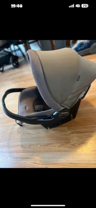 Scaun "scoica" mașina!