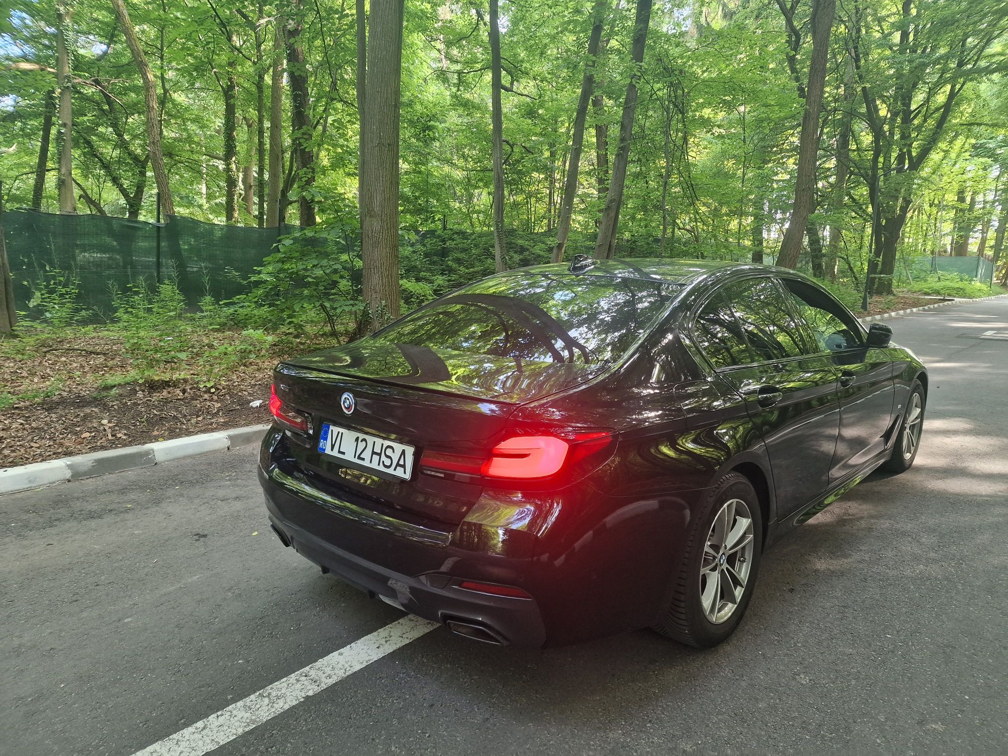 BMW 520XDrive MPachet Hibrid+Motorina
