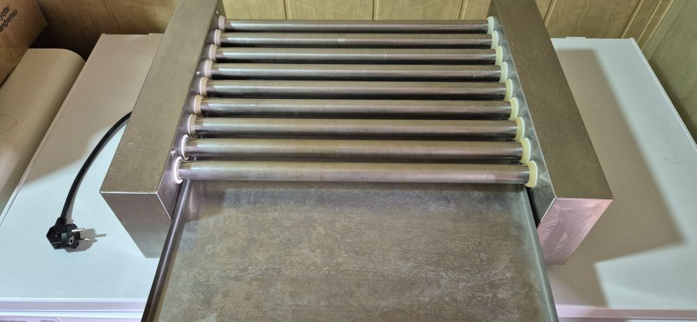 Роликовый гриль для сосисок