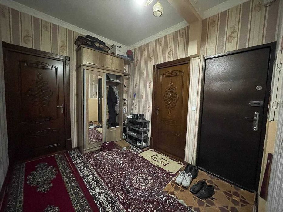 Чиланзар - 15 кв 4/5/5  под евроремонт всё раздельное балк 2х6,  82 м2