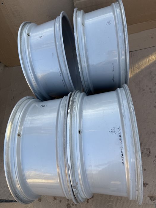 Оригинални алуминиеви джанти Audi 20” 8.5J ET33 5x112 за  A6 A7 Q5 Q7