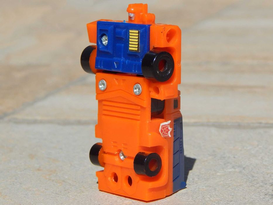 Figurina Transformers G1 Autobot Throttlebot Wideload Takara 1989