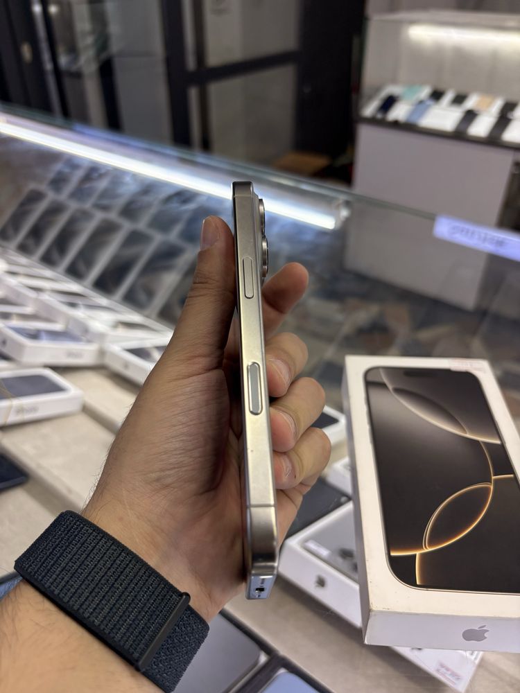 iPhone 16 Pro 128 gb natural