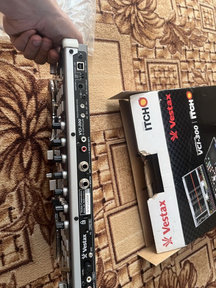 Vestax VCI-300 midi устройство пульт dj controller