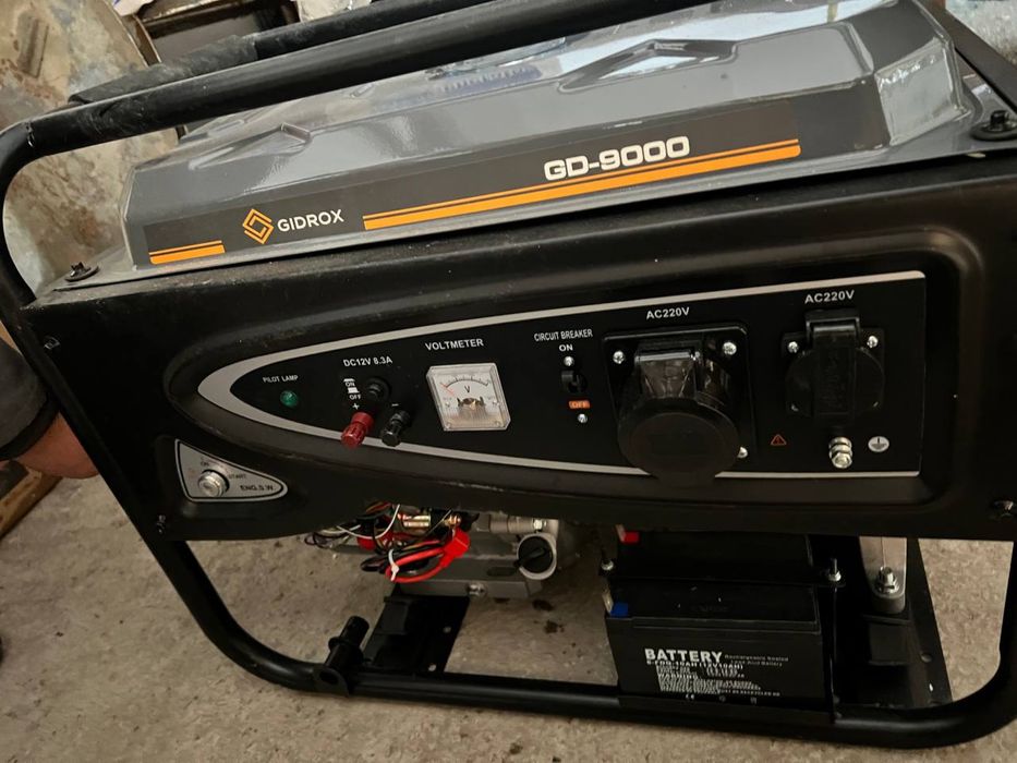 Генератор GD-9000 (7.5kw) Движок