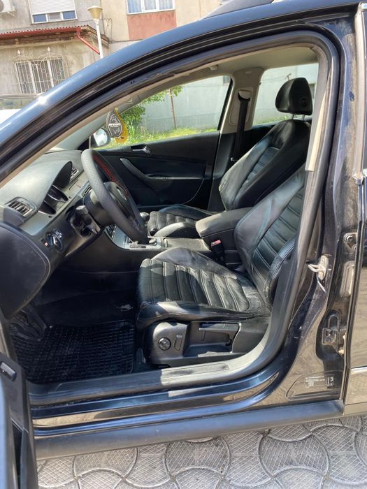 Proprietar Vând Volkswagen passat b6 an 2008 motor 2.0tdi 140cp