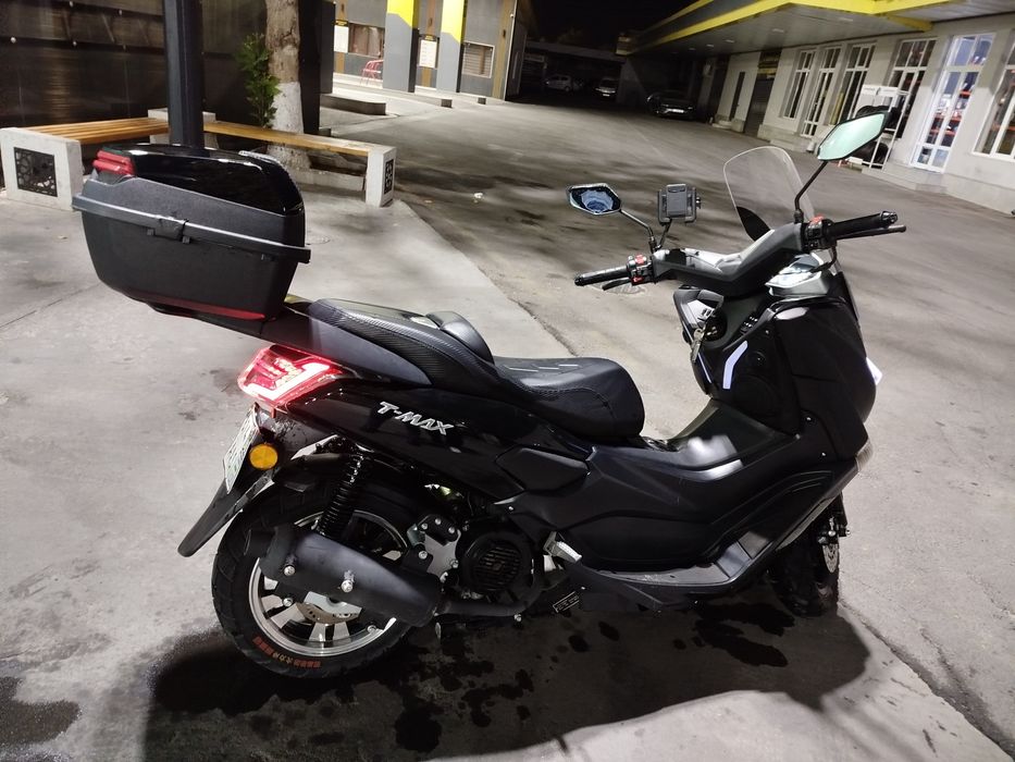 Скутер т Макс skuter t max