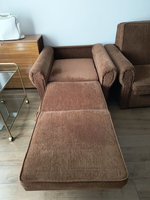 Fotoliu extensibil cu loc depozitare