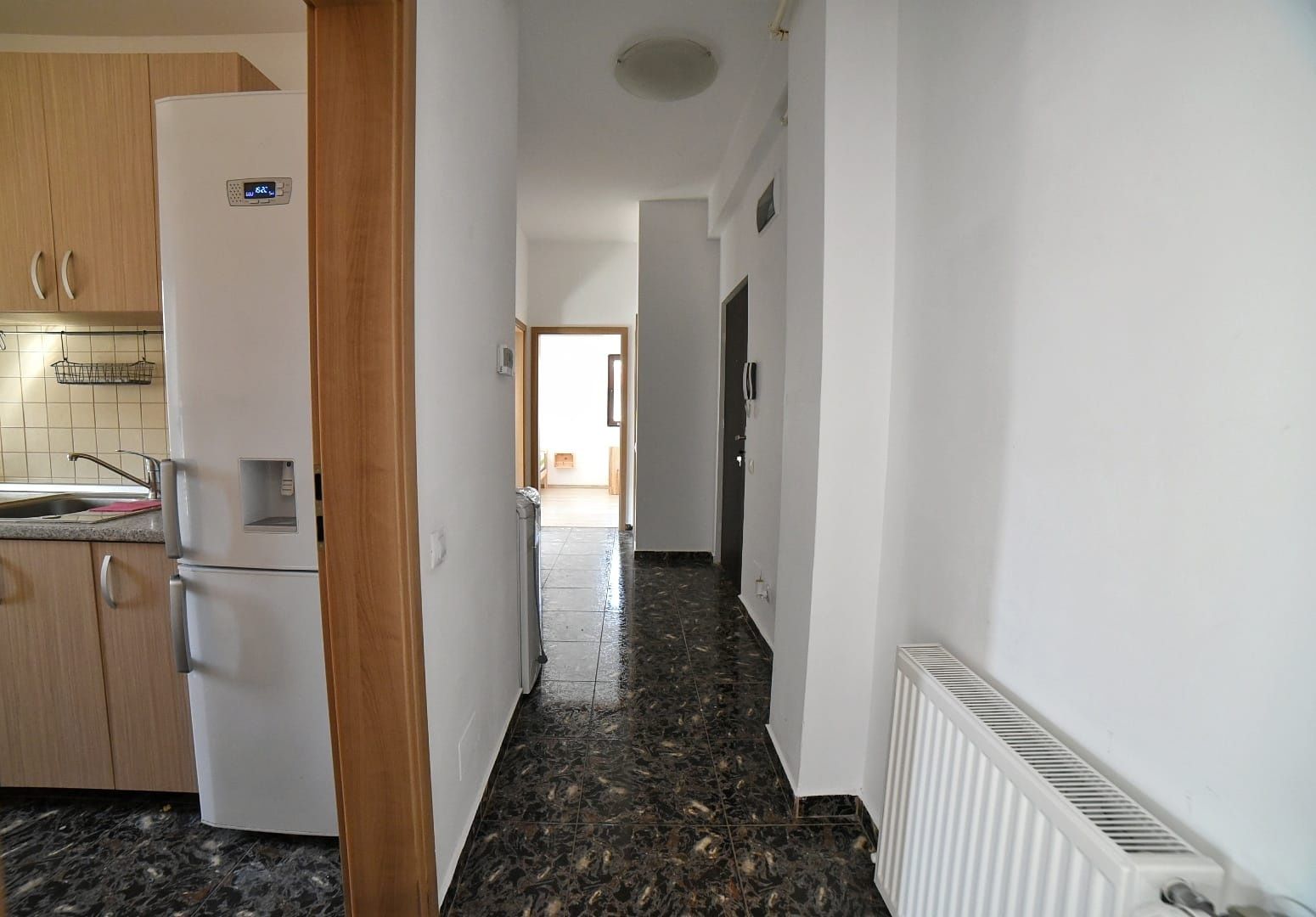 Închiriez apartament cu 3 camere Popești-Leordeni