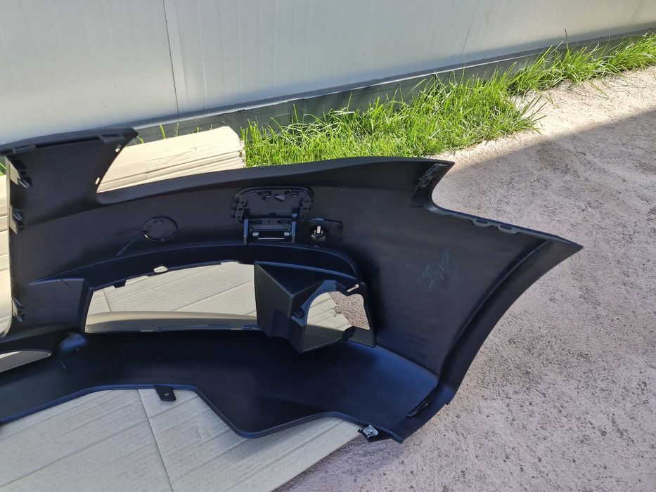 Bara fata Audi A4 B8 NOUA AM 2008-2012 CU SPĂLĂTOARE ȘI SENZORI