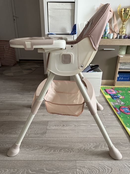 Scaun de masa bebe