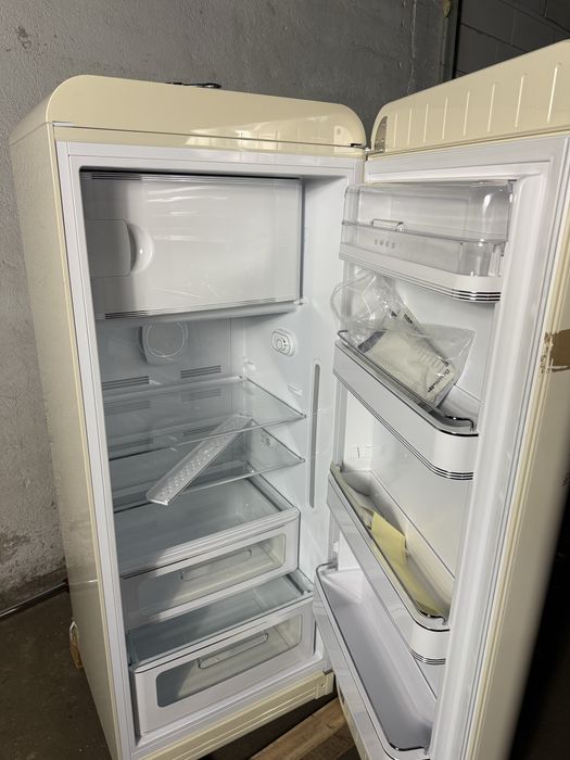 Frigider retro SMEG nou