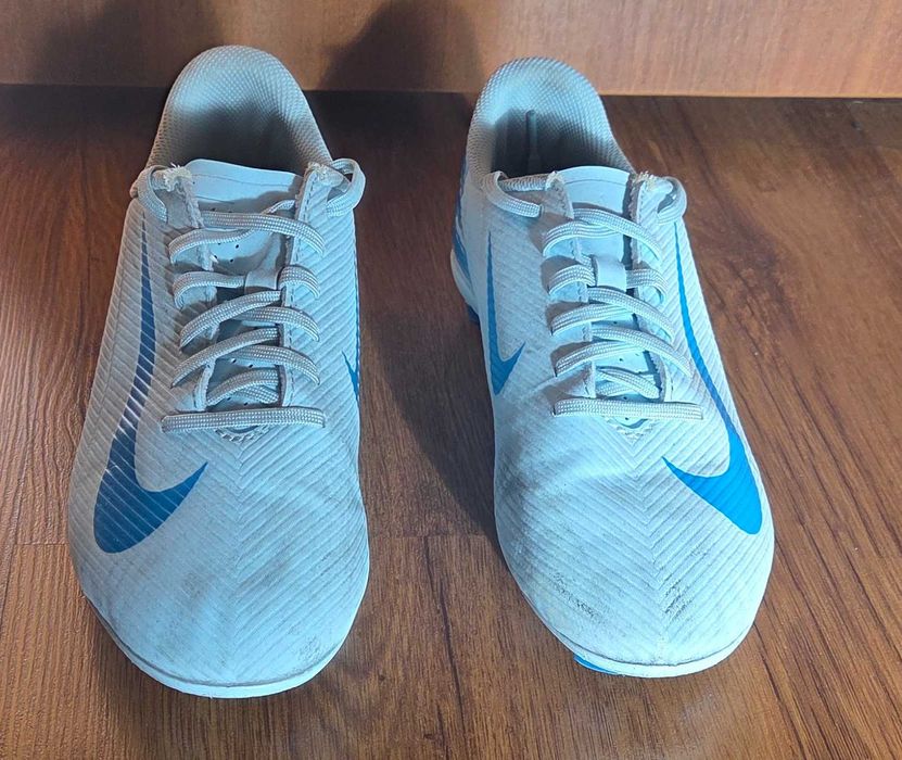 Бутонки детски почти нови