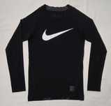 Nike PRO DRI-FIT Compression оригинална блуза ръст 147-158см Найк