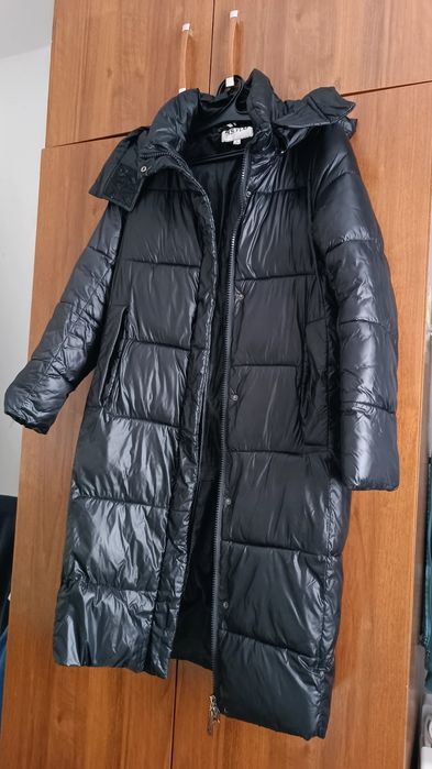 Продам женские куртки