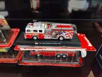 Serie machete mașini de pompieri USA  scara 1/64