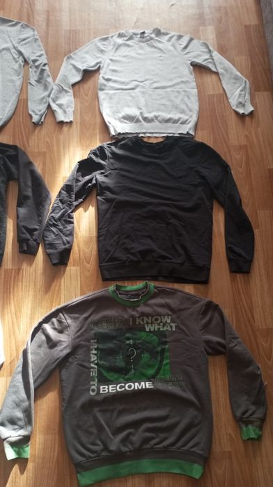 продам кофты     .