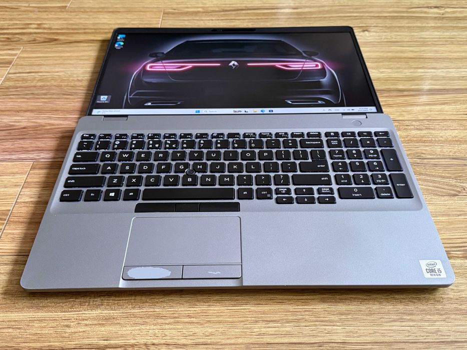 15.6 Dell Latitude 5510`Core i5-10310U/16GB RAM/512GB SSD/FHD IPS