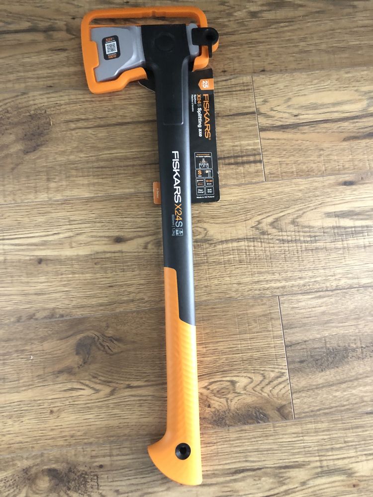 Topor Fiskars, nou. Original! Pret fix!