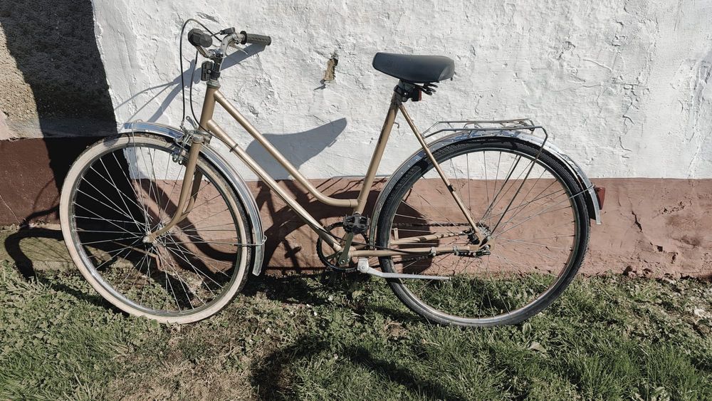 Vand biciclete second hand