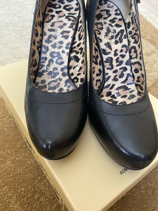 Жана аяк киiмдер