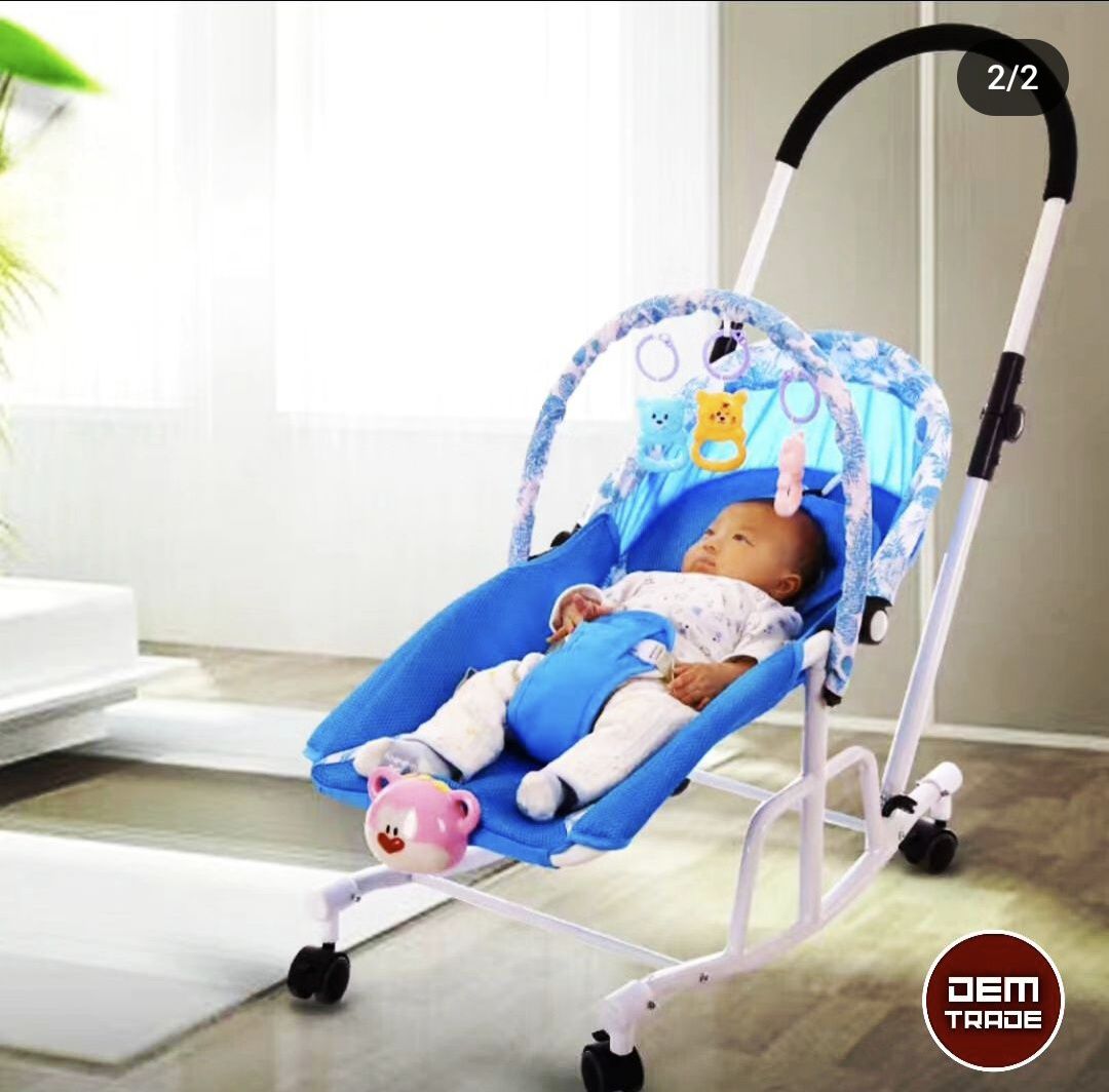 Кресло-качалка для новорожденных