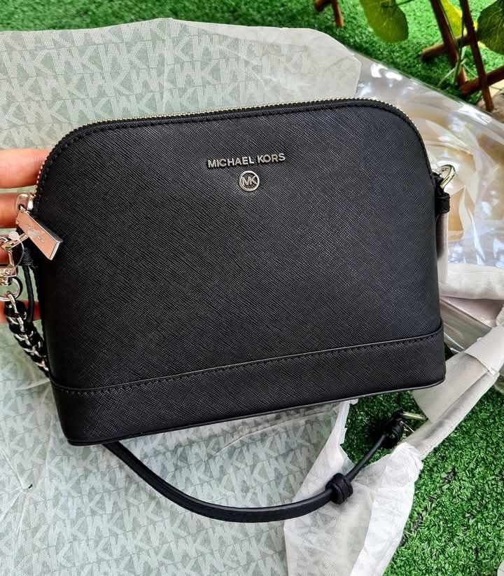 Michael KORS Оригинална Дамска Чанта Нова