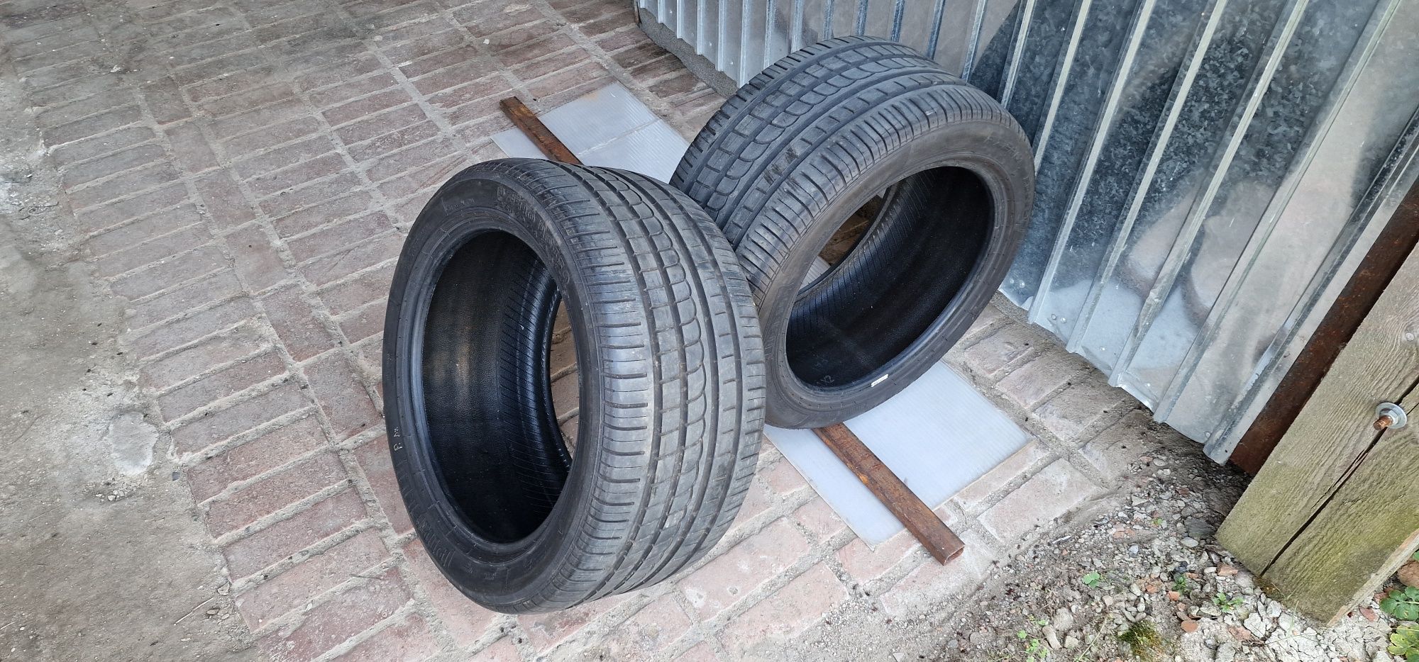 285/40 ZR18 - 2 anvelope - Pirelli - de vara