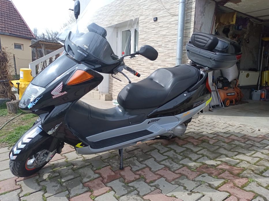 Honda Foresight 250