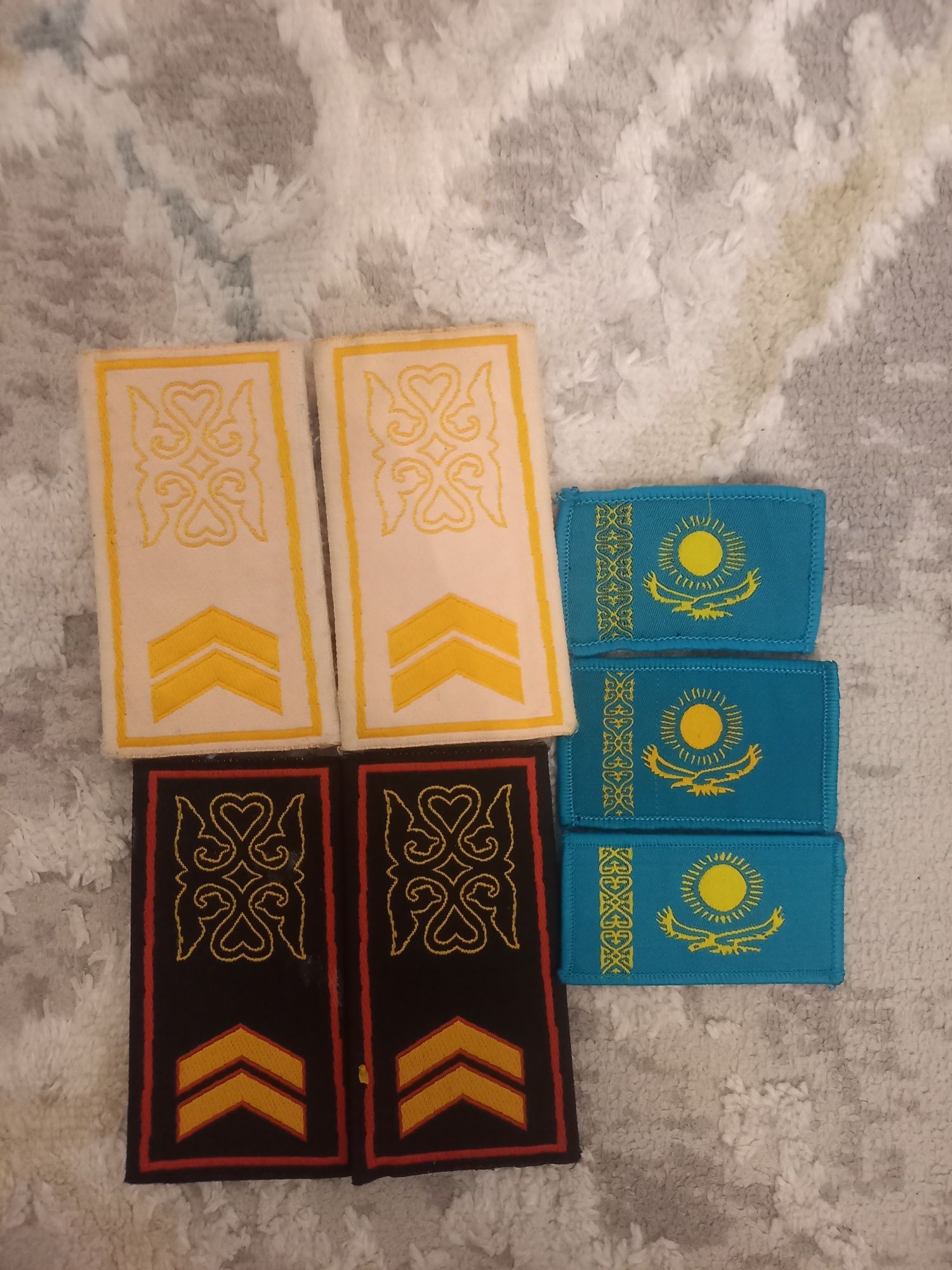 Продаётся погоны и флаг