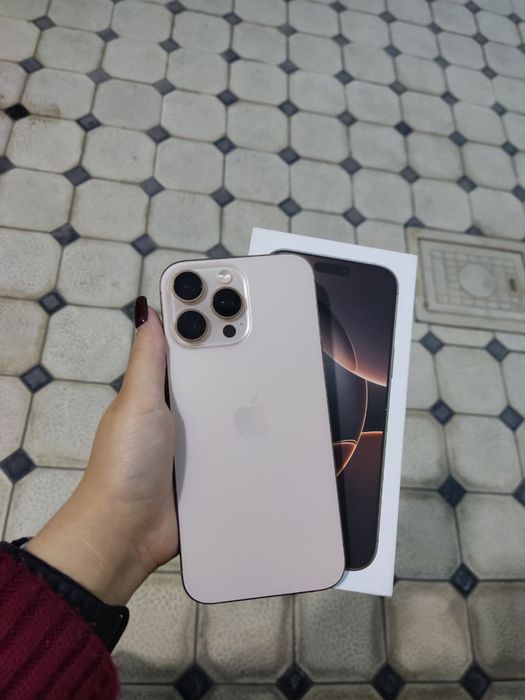 Iphone 16 pro max 256 93%