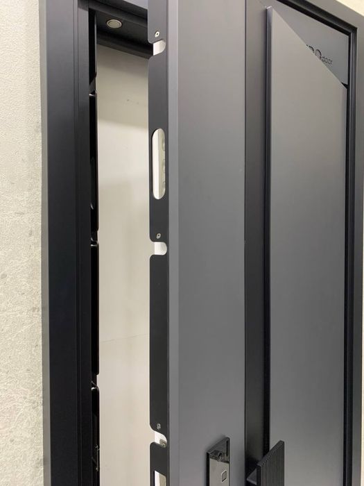 Temir eshik sensirniy