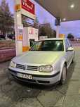 Vand Golf 4 1.6 Benzina