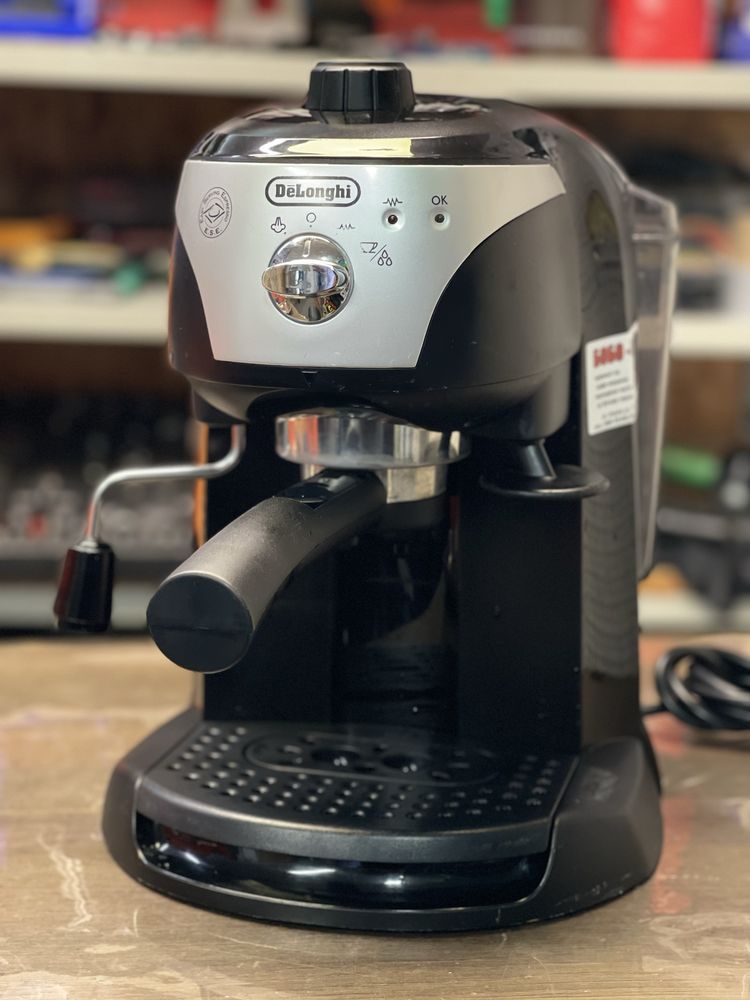 Кафемашина DeLonghi EC220.CD - 6 месеца гаранция !