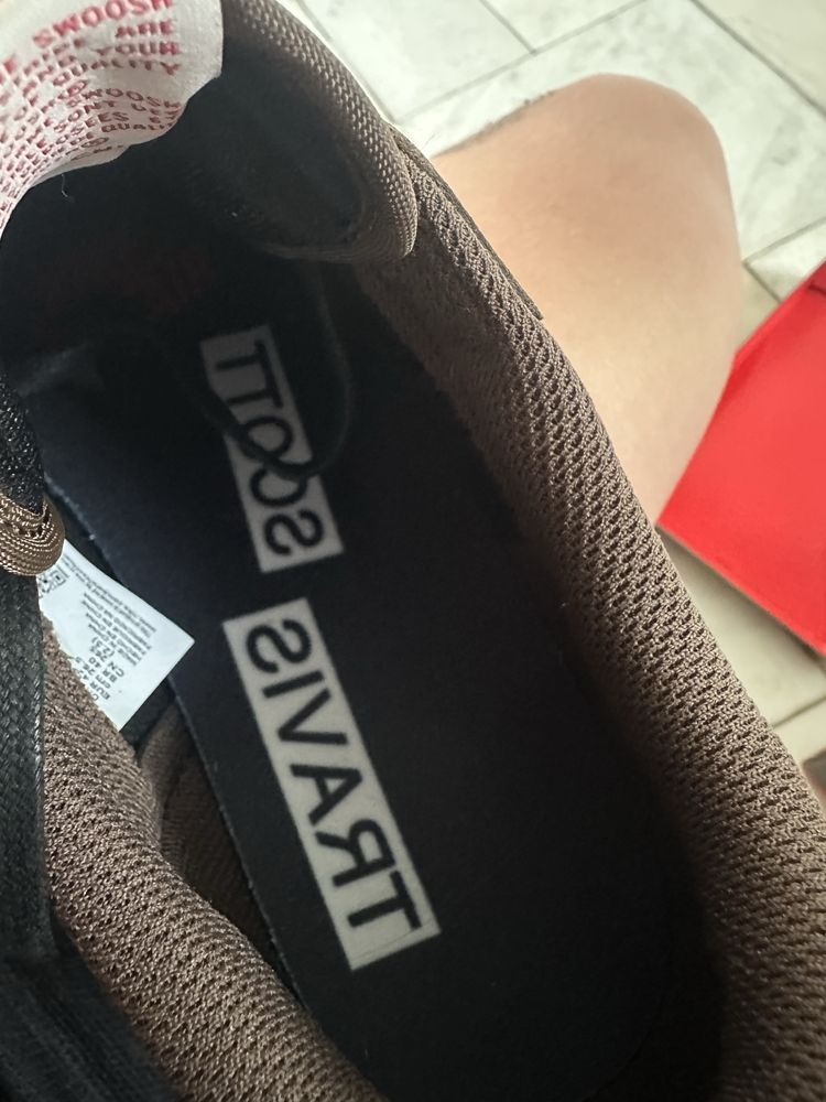 Travis Scott Air Jordan 1 low mocha