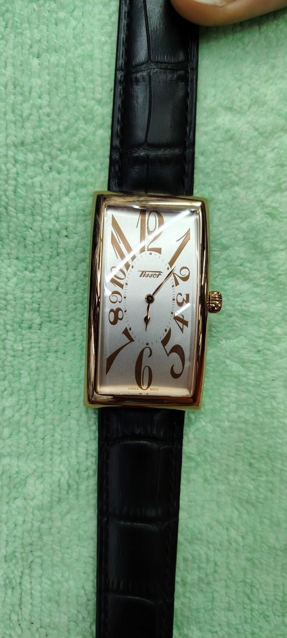 Tissot Heritage Banana