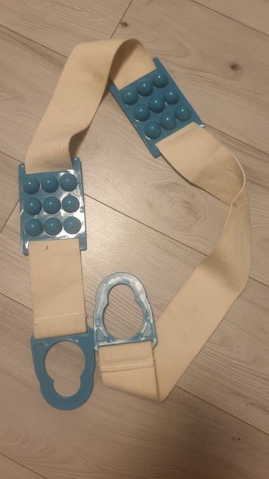 Aparat pentru tonifierea corpului și reducerea celulitei