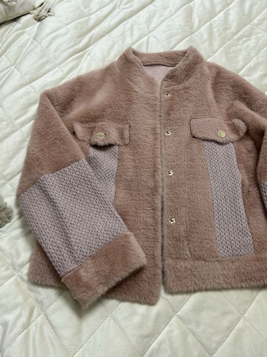 Продам бомбер куртка