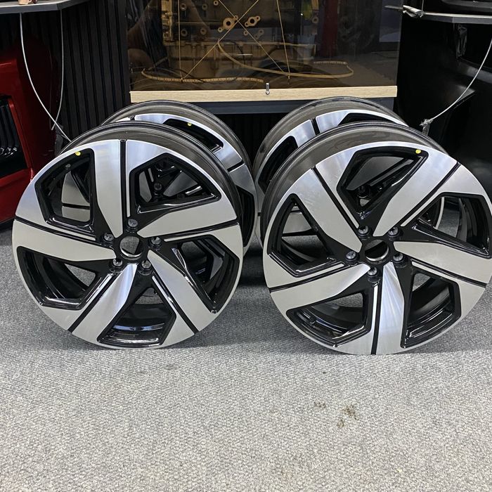 Диски в оригинале на Changan C55 Plus