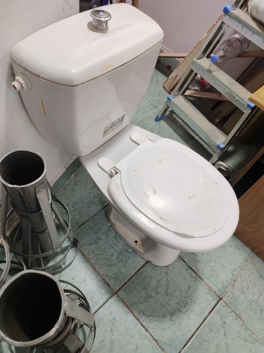 Унитаз сатылады арзан