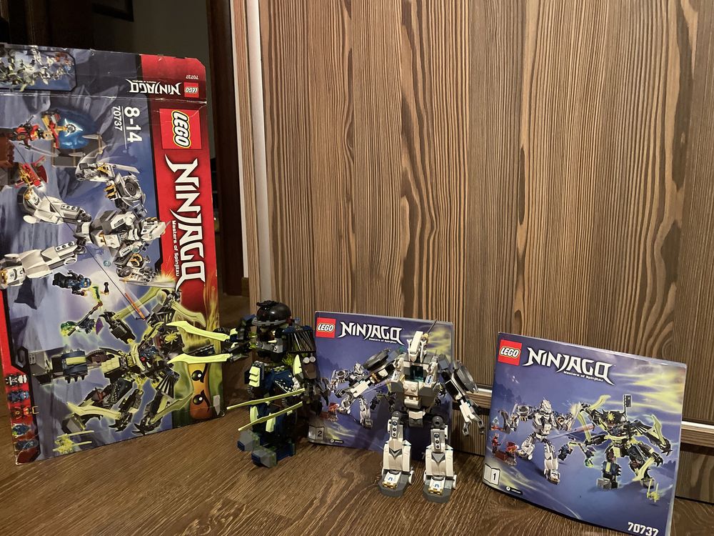 LEGO® NINJAGO™ Lupta robotului titan 70737