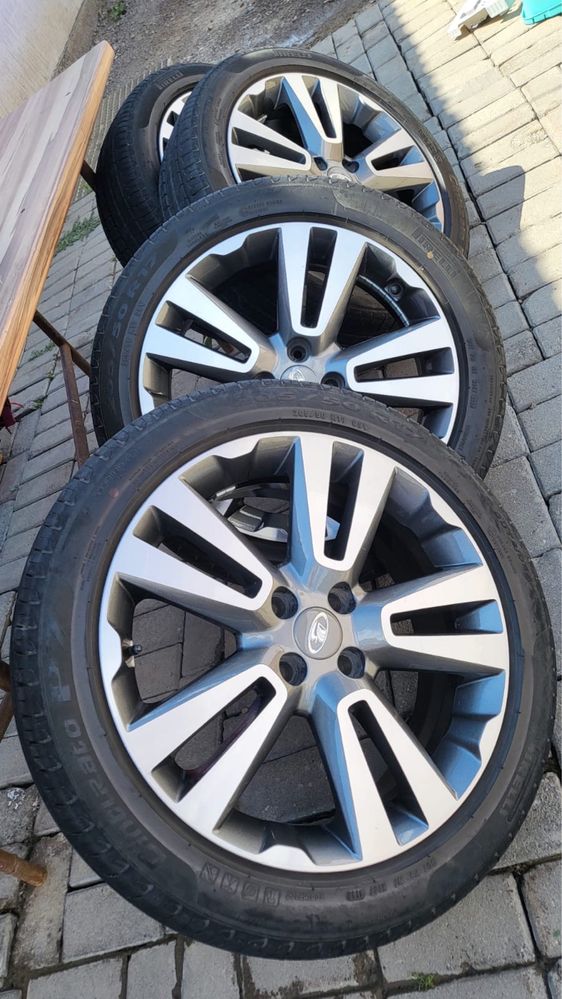 Шины и Диски 205/50/R17 4x100