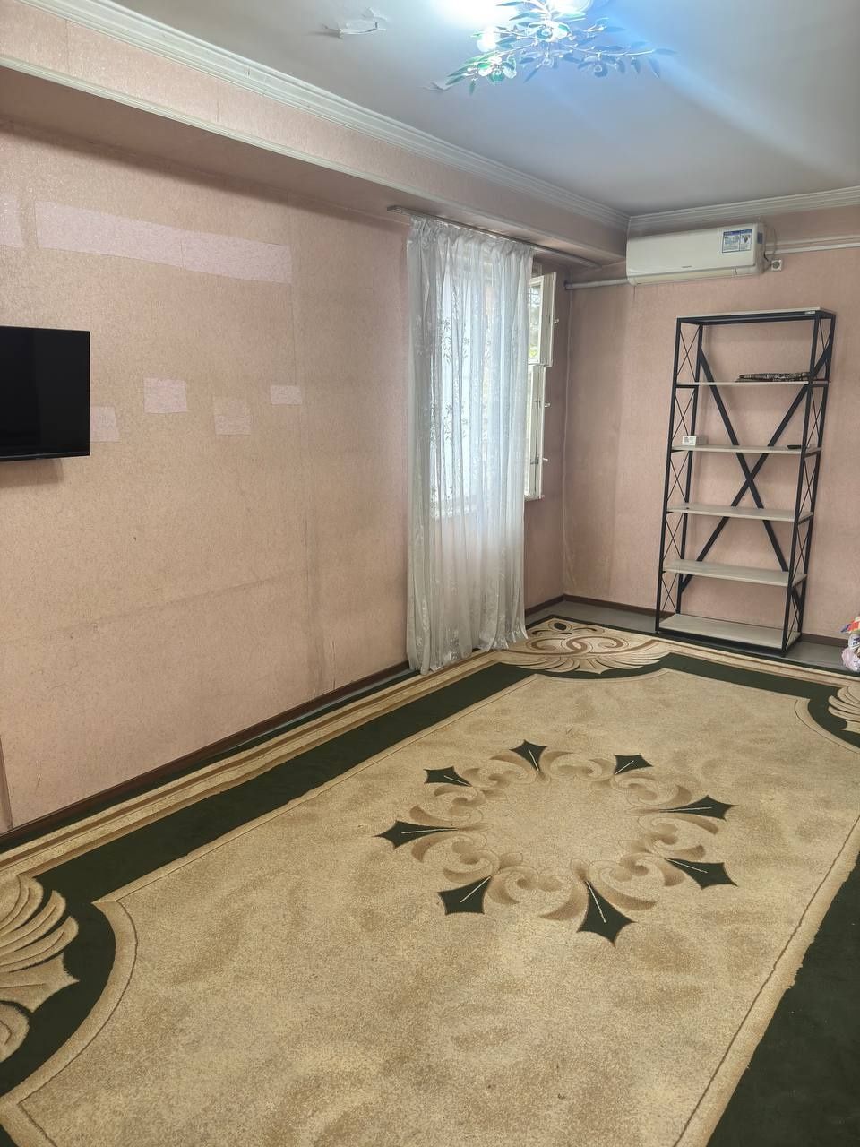 Юнусабад 7 квартал 1/2/9 (44²) продаётся квартира