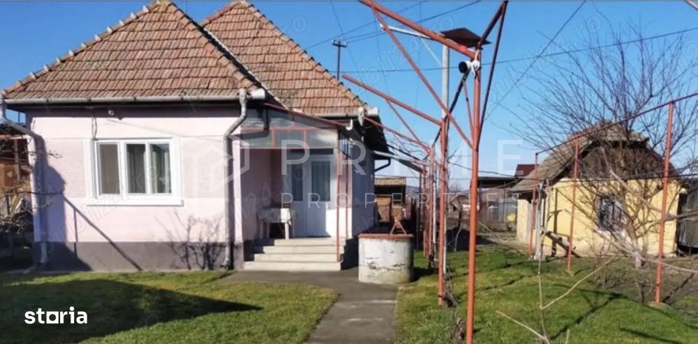 Casă cu potențial de renovare și extindere – Cristești, Târgu Mureș