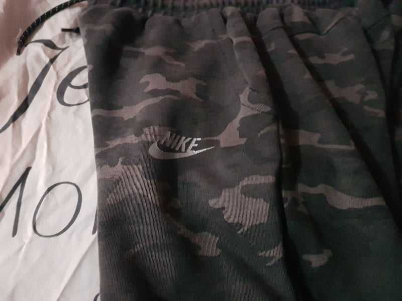 Оригигинална Долница Nike Camouflag