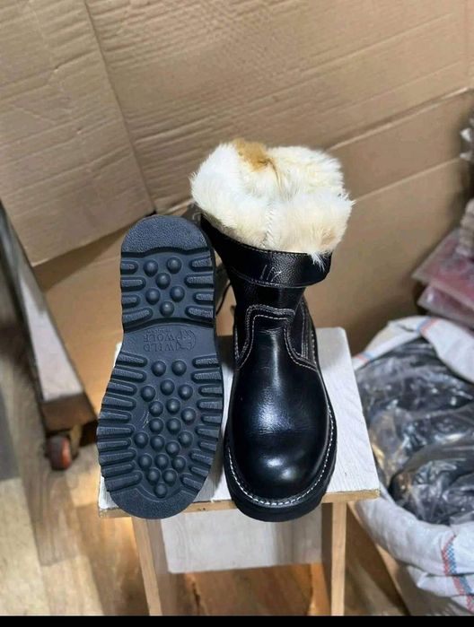 Монголски унти етік