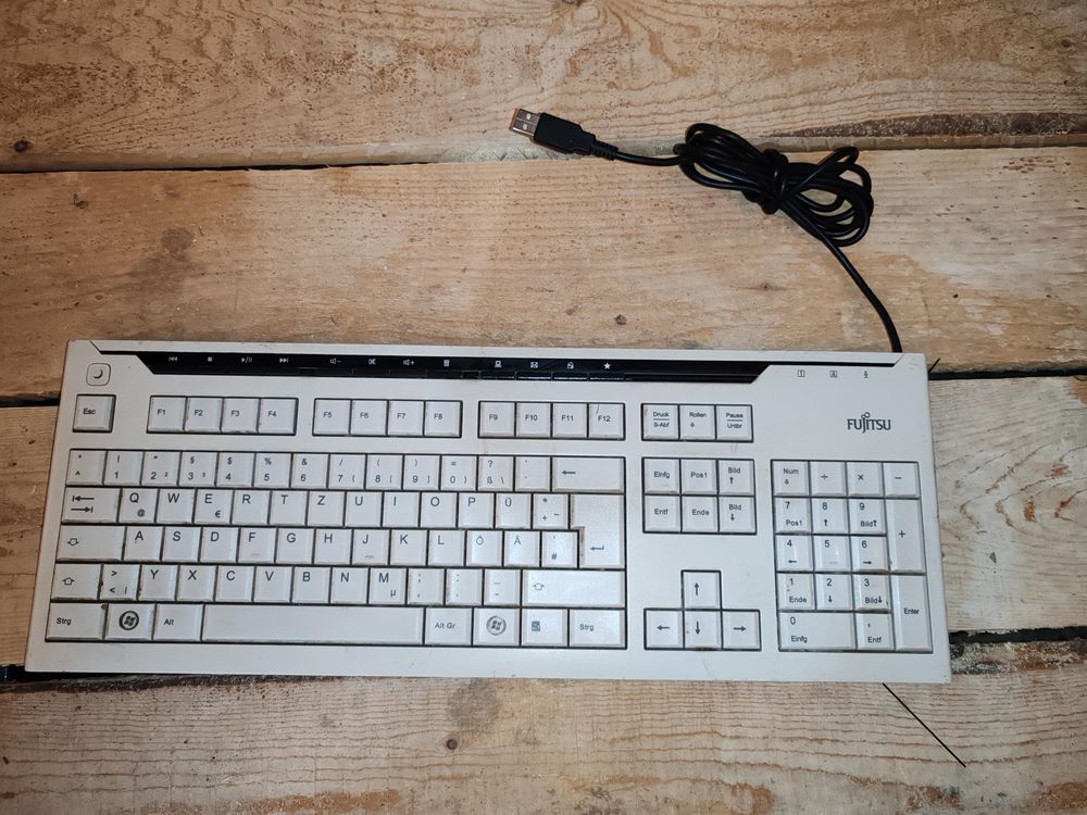 Set: Tastaturi cu mufa Usb utilizate + Mouse