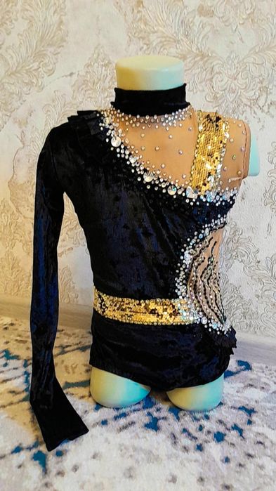 Новый купальник для художественной.продажа и Прокат гимнастики  на 10'