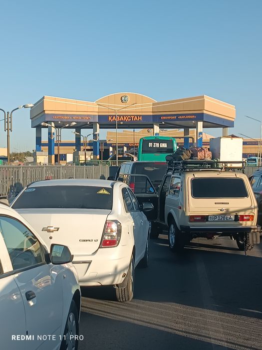 Стоковая НИВА 2121 со времён СССР в идеальном состоянии